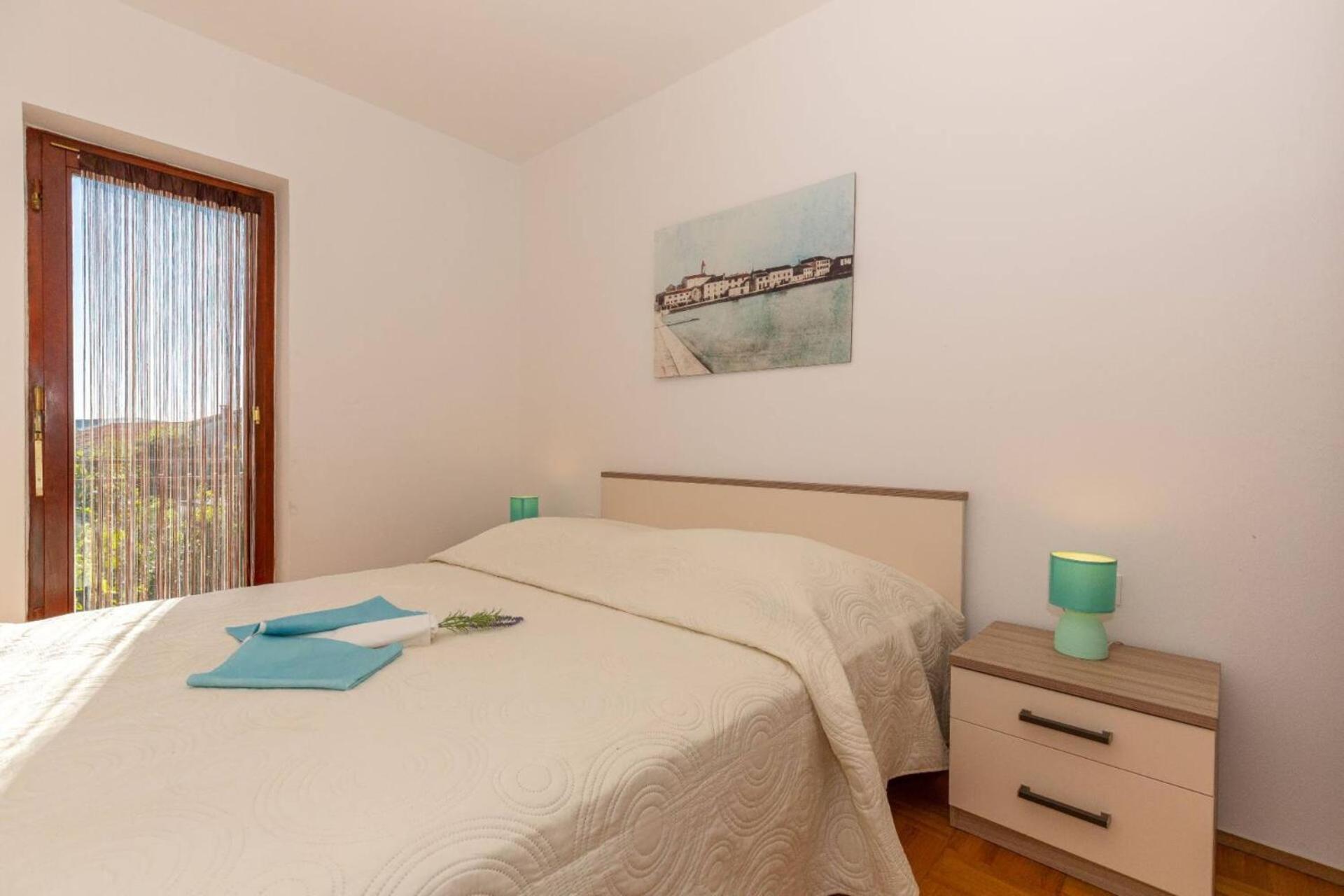 Three Bedroom Apartment In Biograd Biograd na Moru Kültér fotó