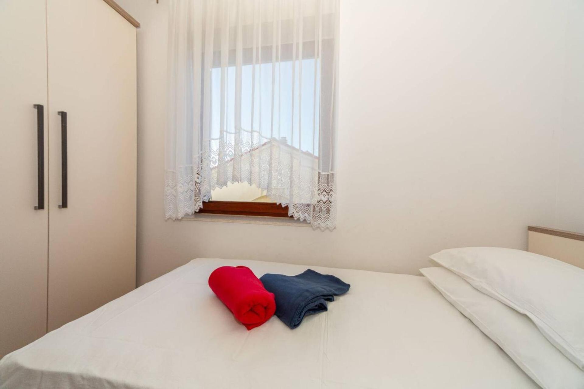 Three Bedroom Apartment In Biograd Biograd na Moru Kültér fotó