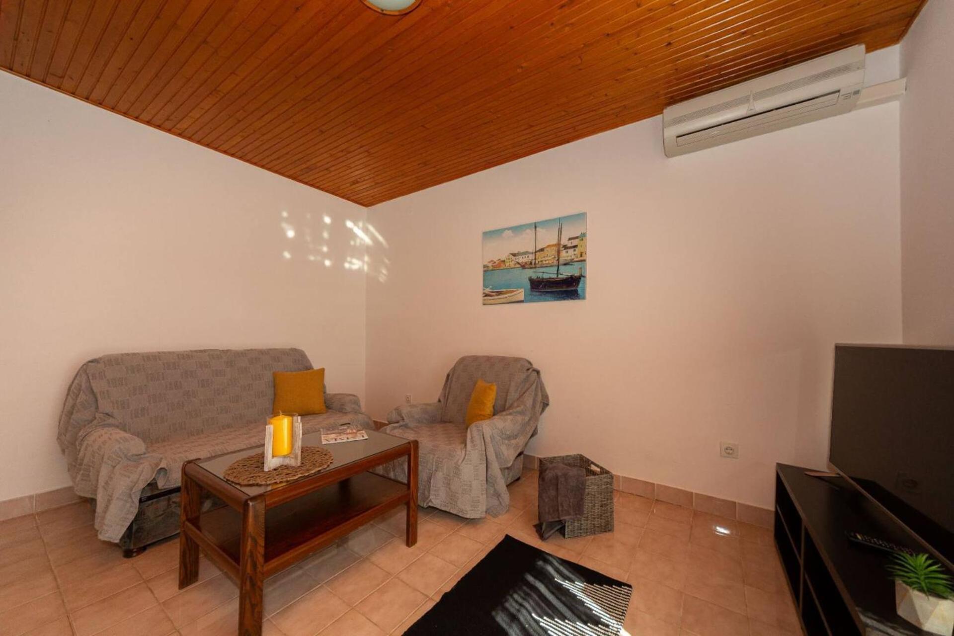 Three Bedroom Apartment In Biograd Biograd na Moru Kültér fotó