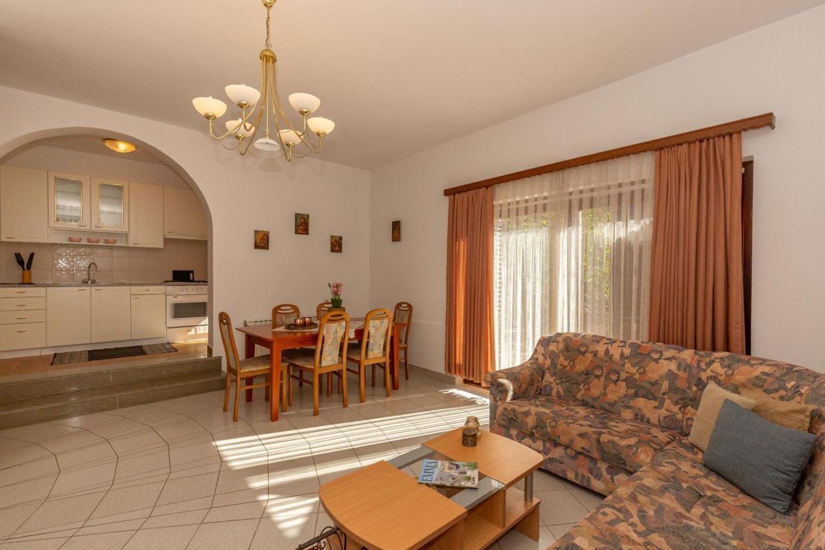 Three Bedroom Apartment In Biograd Biograd na Moru Kültér fotó