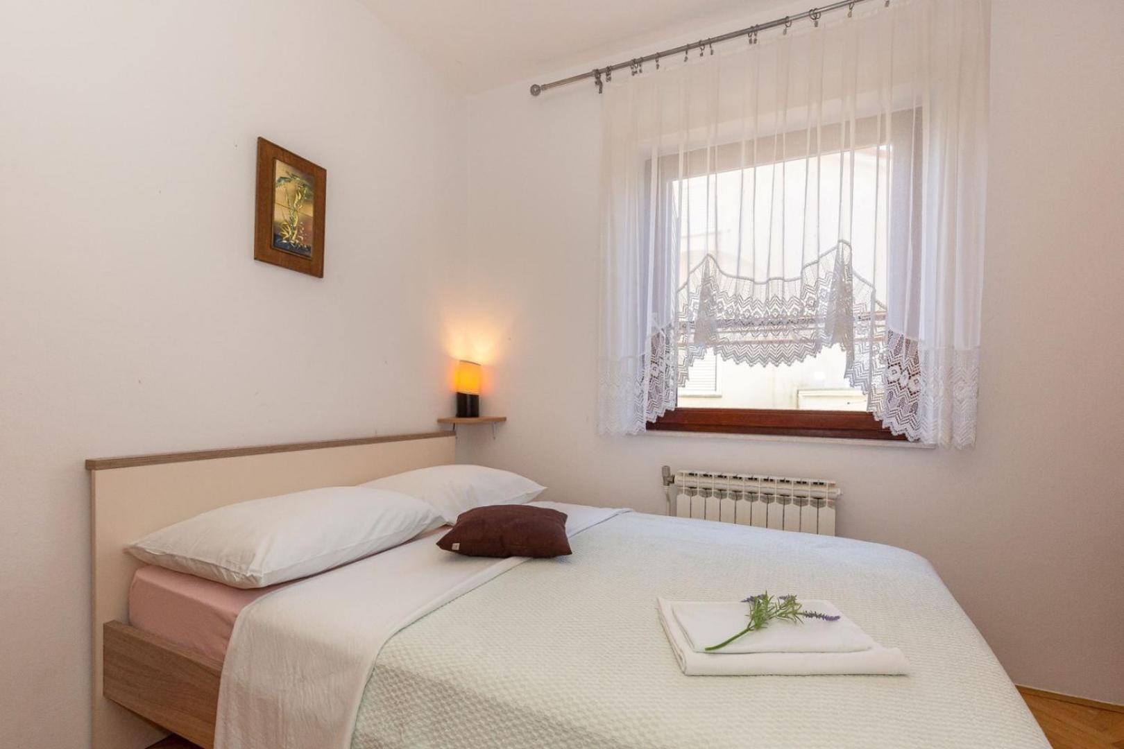 Three Bedroom Apartment In Biograd Biograd na Moru Kültér fotó